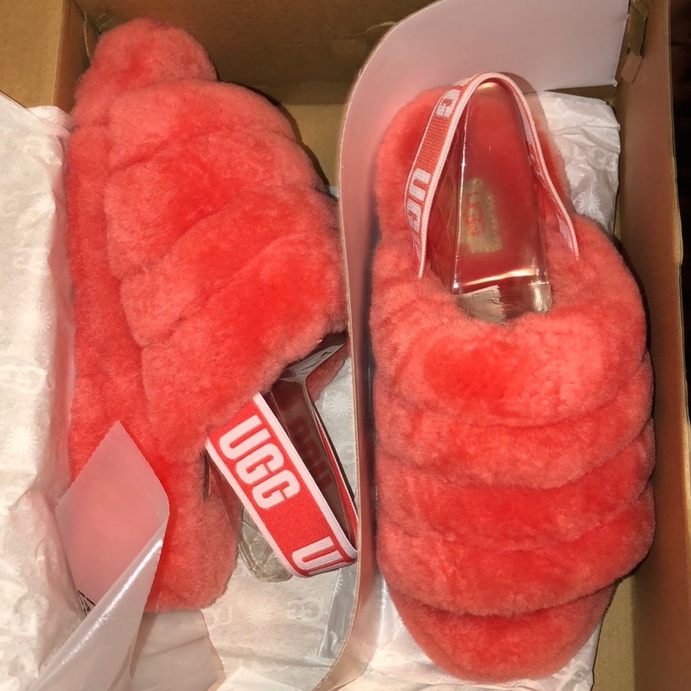 Ugg fluff yeah slides - Picture 3 of 4